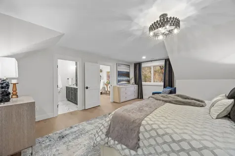 95 Cardinal Trace Lake Toxaway NC 28747