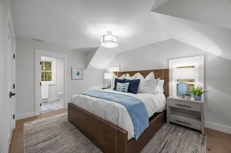 95 Cardinal Trace Lake Toxaway NC 28747