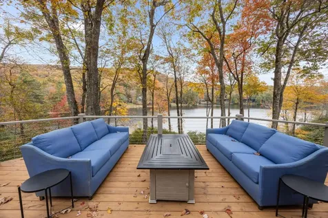 95 Cardinal Trace Lake Toxaway NC 28747