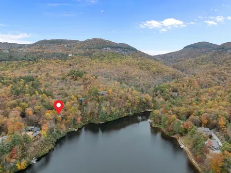 95 Cardinal Trace Lake Toxaway NC 28747