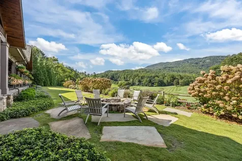 95 Cardinal Trace Lake Toxaway NC 28747