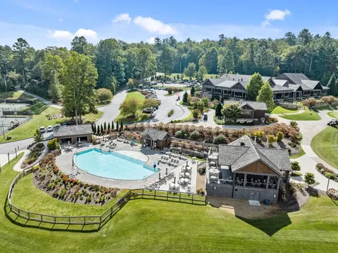 95 Cardinal Trace Lake Toxaway NC 28747