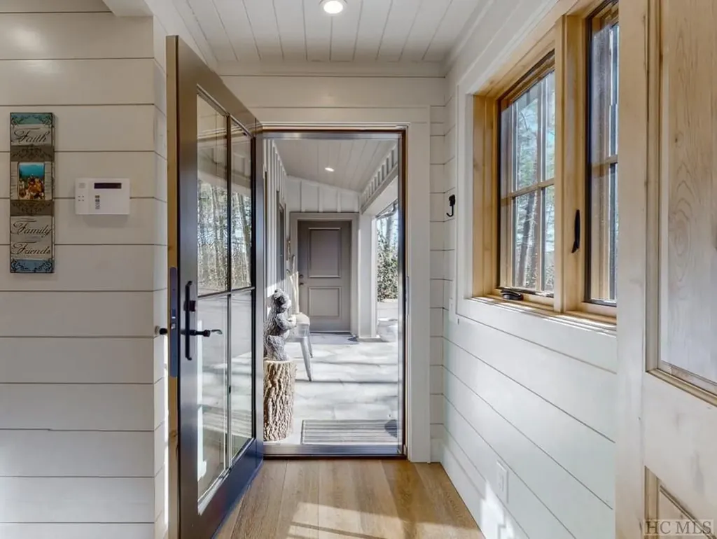 204 Pinecrest Road Highlands NC 28741