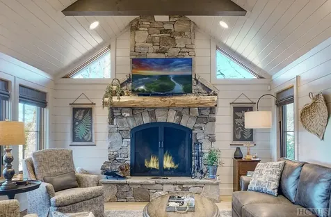 204 Pinecrest Road Highlands NC 28741