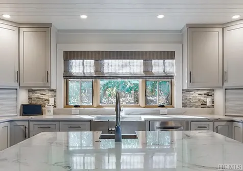 204 Pinecrest Road Highlands NC 28741