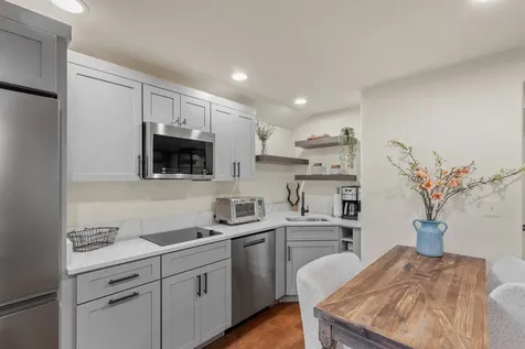 175 Wyanoak Road Highlands NC 28741