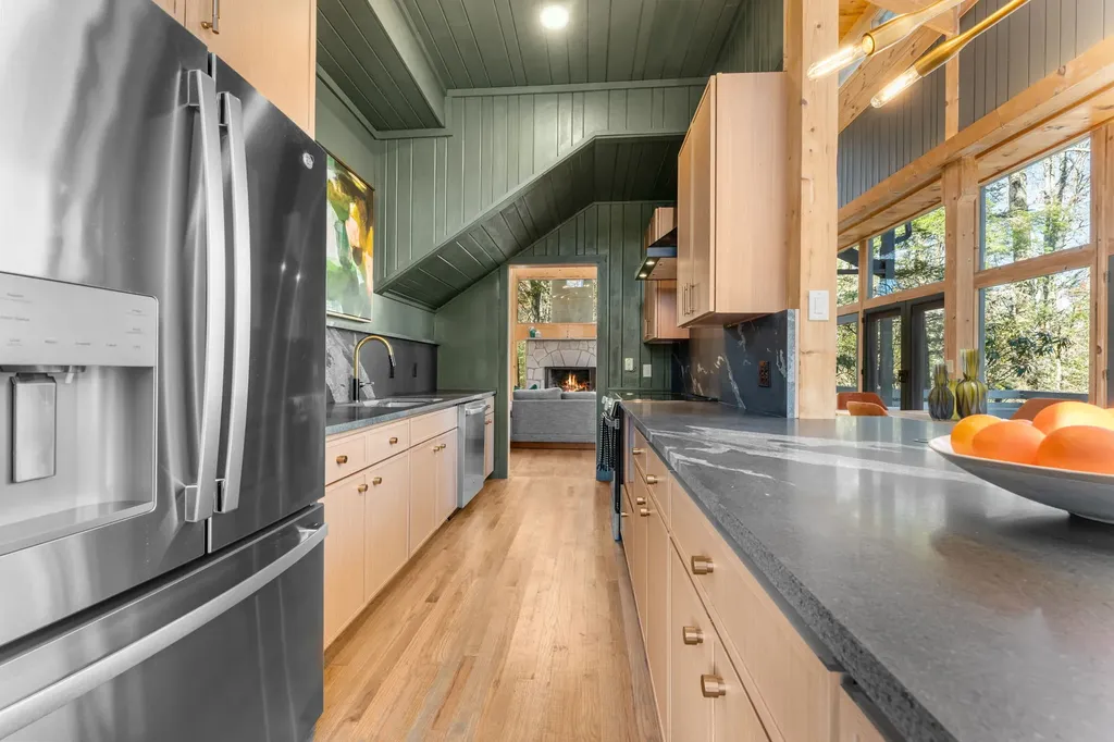 56 Ridge Trail Highlands NC 28741