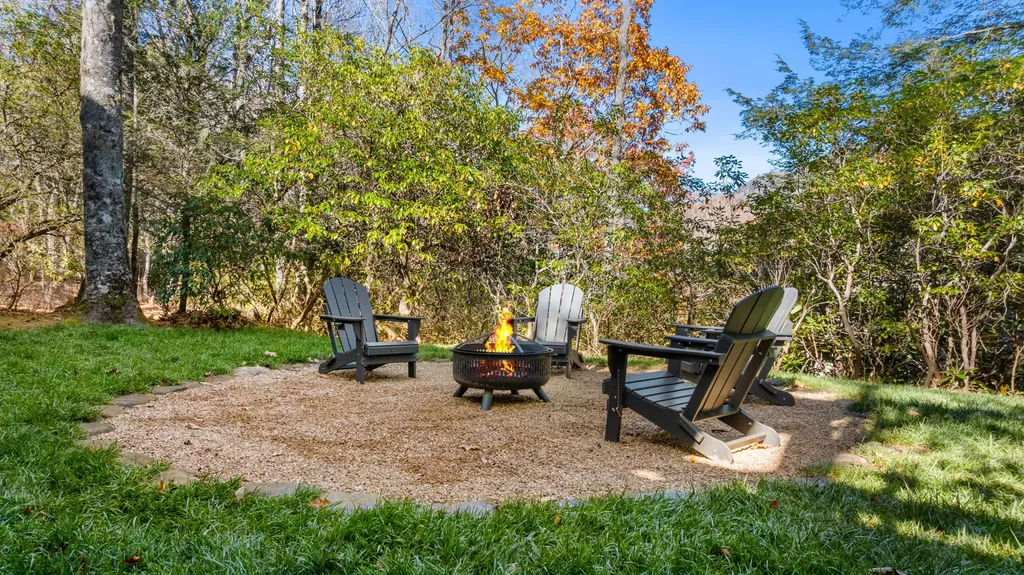 56 Ridge Trail Highlands NC 28741