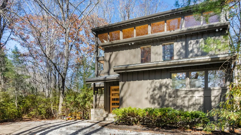 56 Ridge Trail Highlands NC 28741