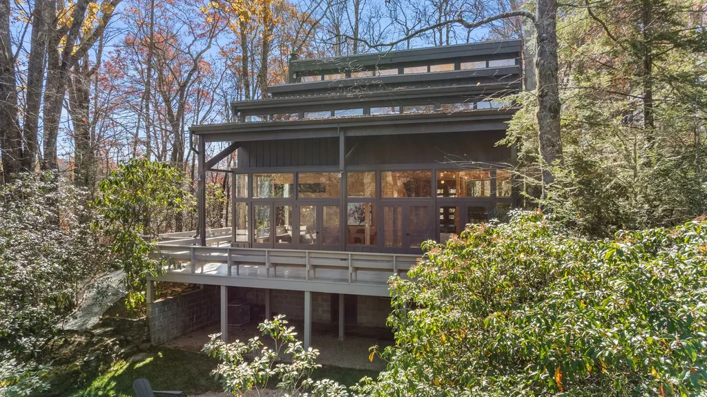 56 Ridge Trail Highlands NC 28741