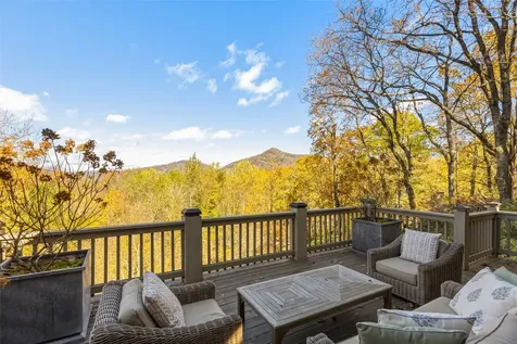 142 Grey Cottage Lane Cashiers NC 28717