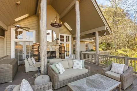 142 Grey Cottage Lane Cashiers NC 28717