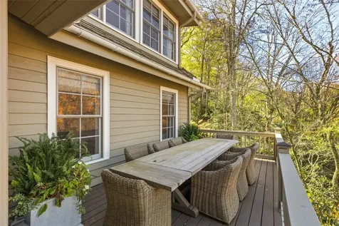 142 Grey Cottage Lane Cashiers NC 28717