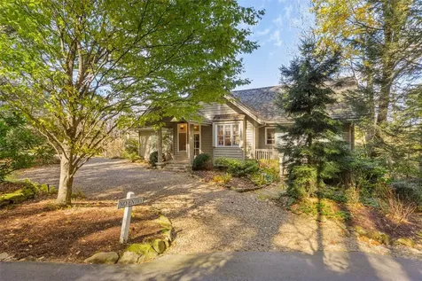 142 Grey Cottage Lane Cashiers NC 28717