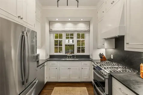 142 Grey Cottage Lane Cashiers NC 28717