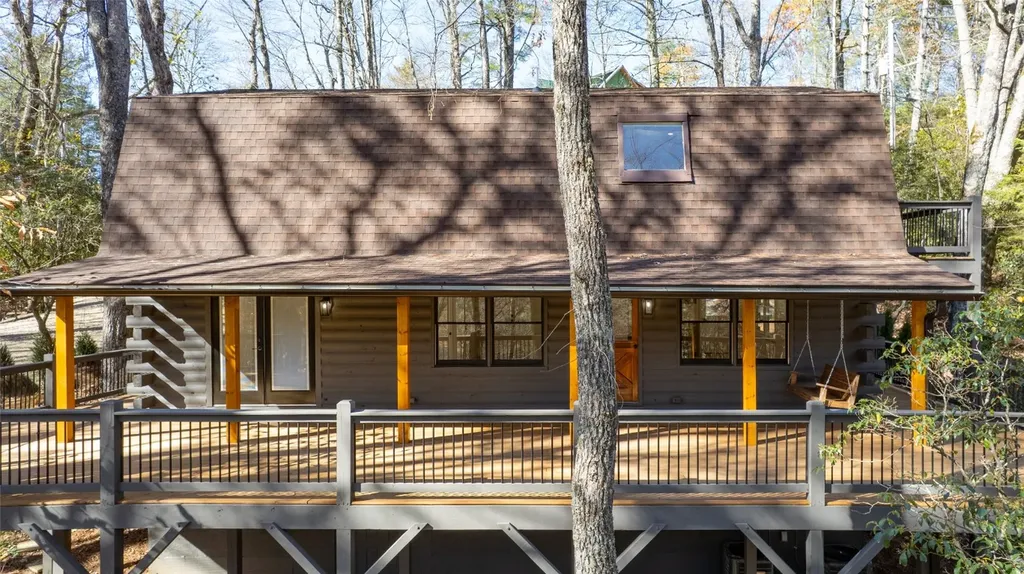 Highlands NC, 205 Hemlock Circle