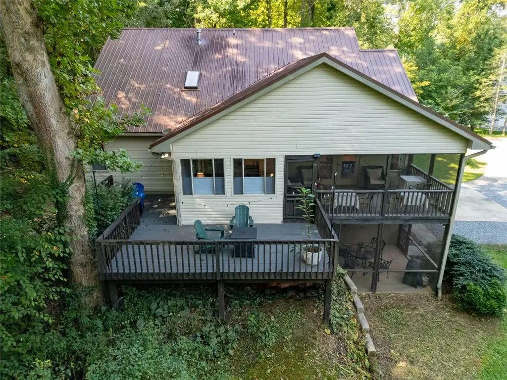 35 Oak Street Brevard NC 28712