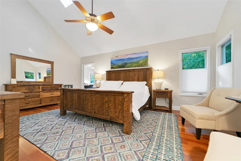 35 Oak Street Brevard NC 28712