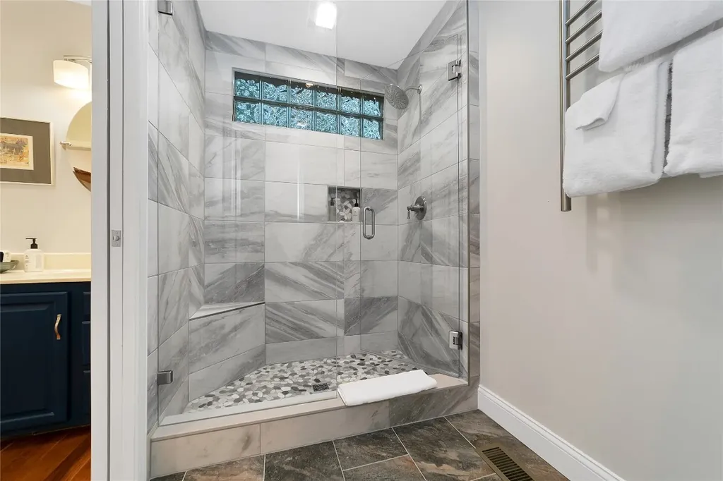 35 Oak Street Brevard NC 28712