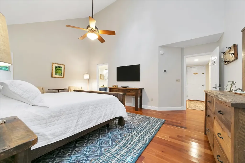 35 Oak Street Brevard NC 28712