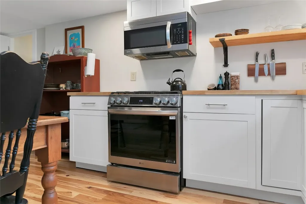 35 Oak Street Brevard NC 28712