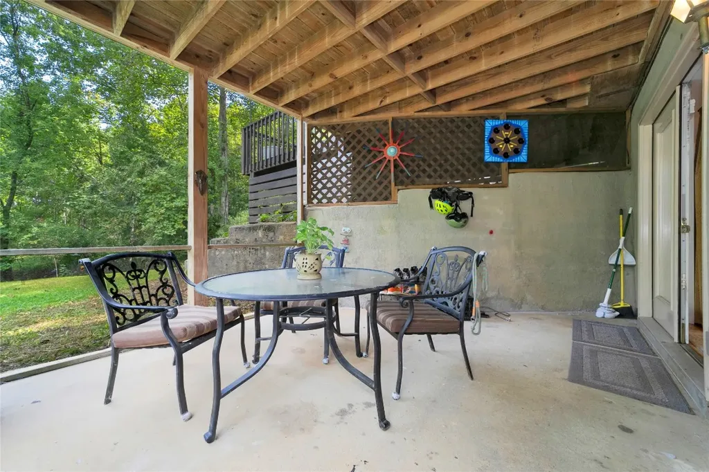 35 Oak Street Brevard NC 28712