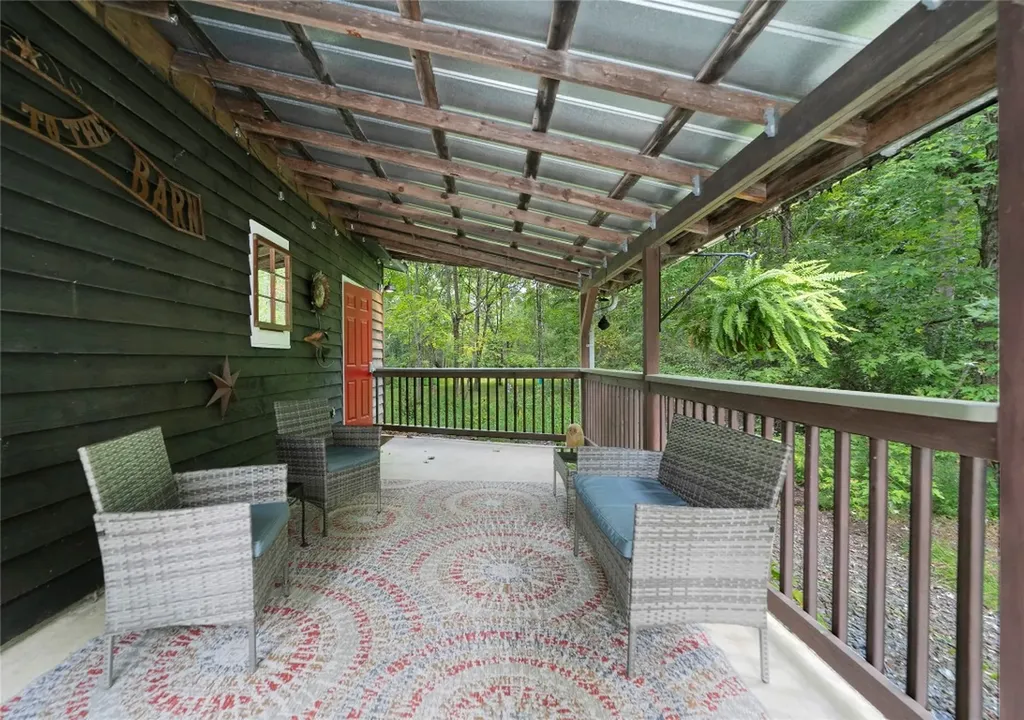 35 Oak Street Brevard NC 28712