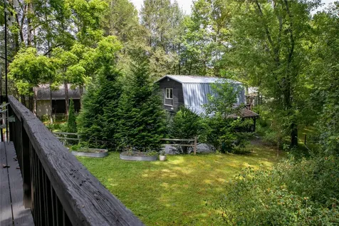 35 Oak Street Brevard NC 28712