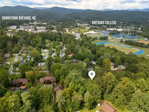 35 Oak Street Brevard NC 28712