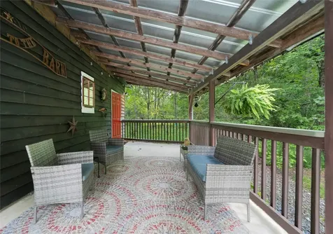 35 Oak Street Brevard NC 28712