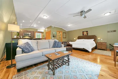 35 Oak Street Brevard NC 28712