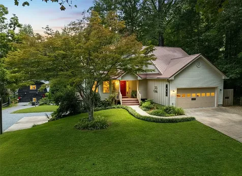 35 Oak Street Brevard NC 28712