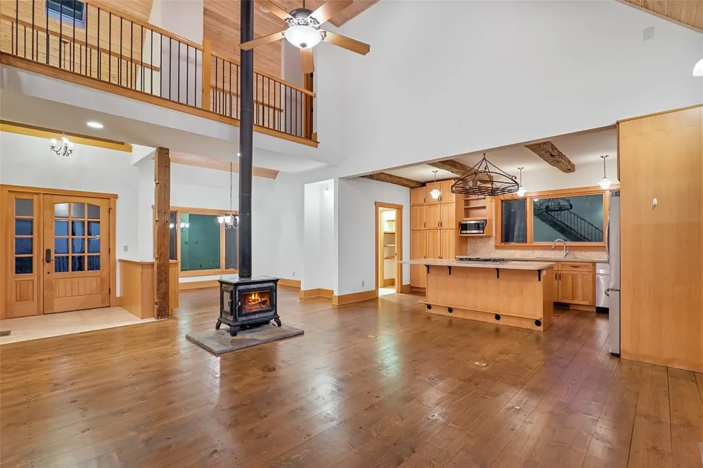 243 Ridgeline Drive Brevard NC 28712