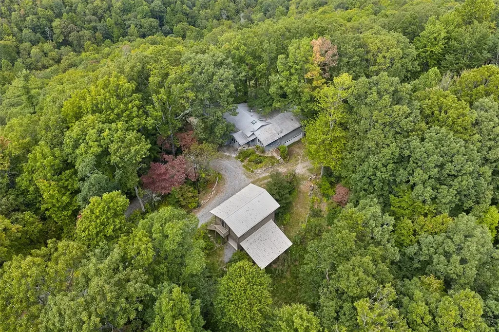 243 Ridgeline Drive Brevard NC 28712