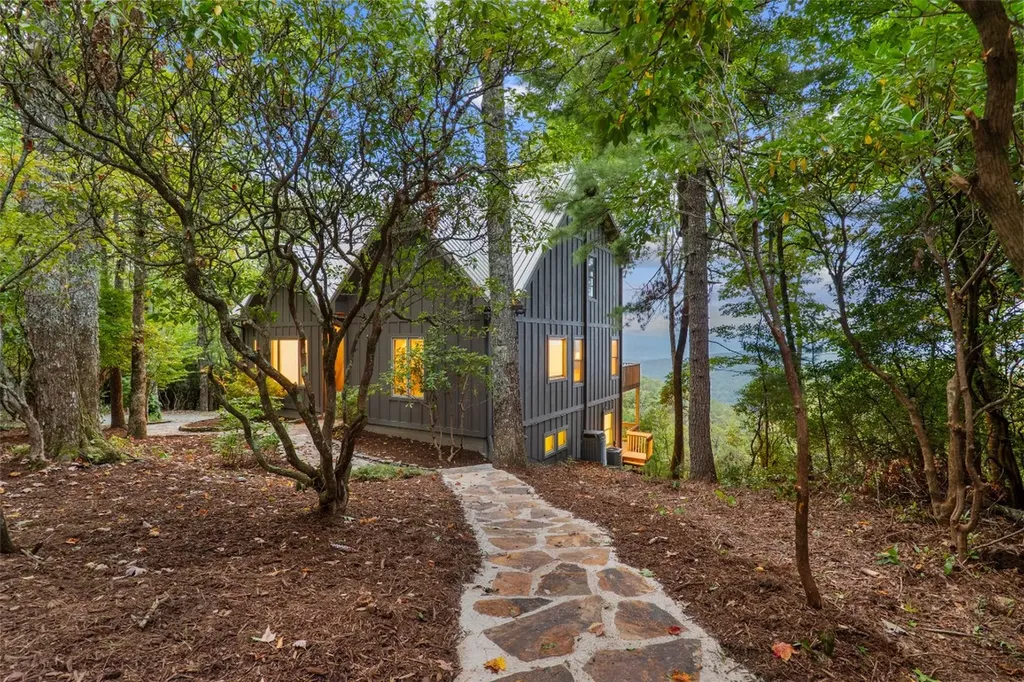 243 Ridgeline Drive Brevard NC 28712