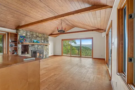 243 Ridgeline Drive Brevard NC 28712