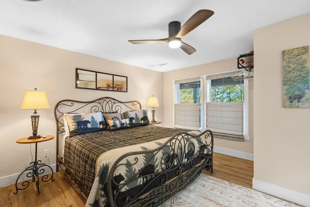 325 Hedgewood Drive Tuckasegee NC 28783