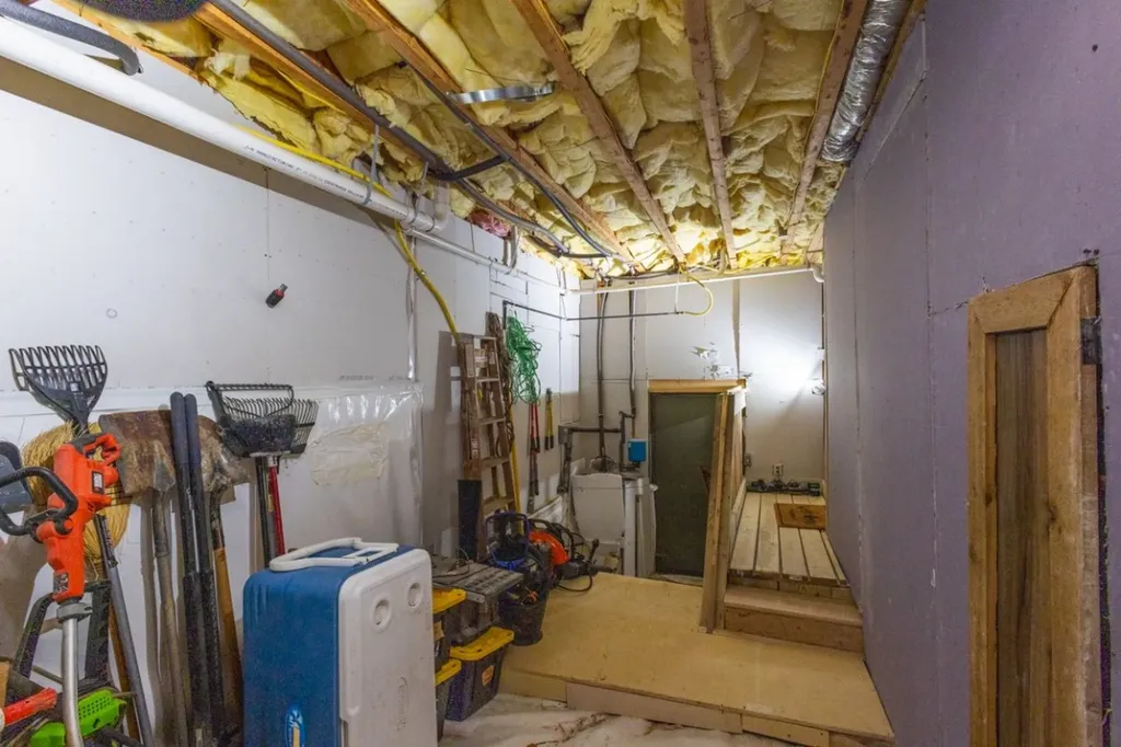 325 Hedgewood Drive Tuckasegee NC 28783