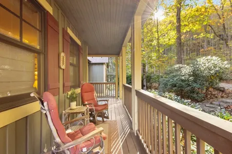 325 Hedgewood Drive Tuckasegee NC 28783