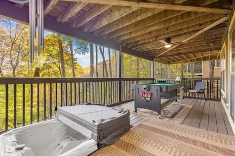 325 Hedgewood Drive Tuckasegee NC 28783