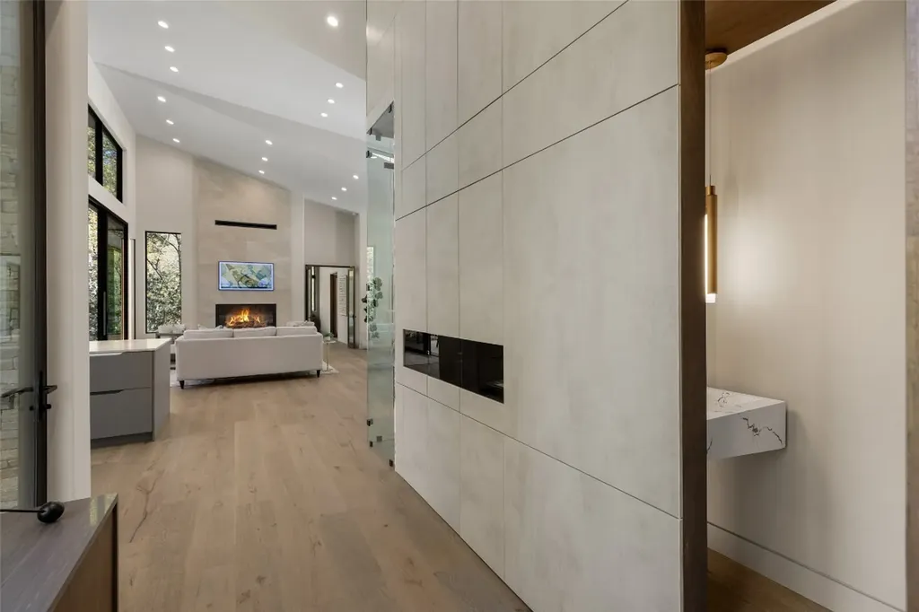 1616 N 4th Street Highlands NC 28741