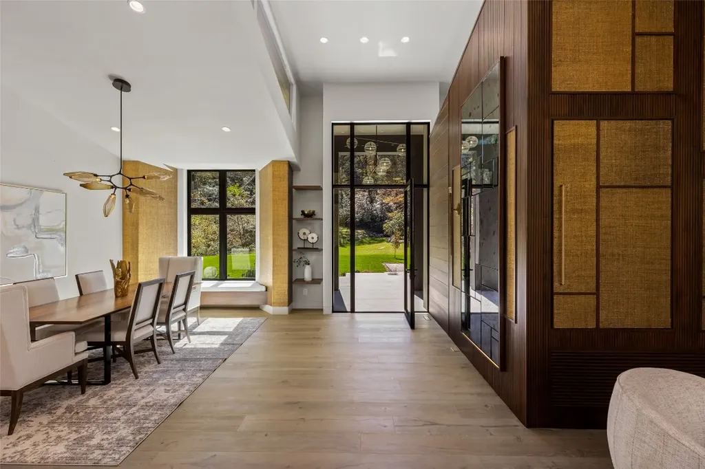 1616 N 4th Street Highlands NC 28741