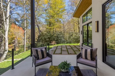 1616 N 4th Street Highlands NC 28741