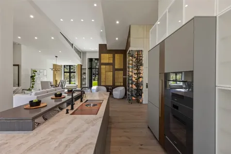 1616 N 4th Street Highlands NC 28741