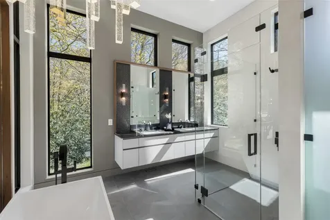 1616 N 4th Street Highlands NC 28741