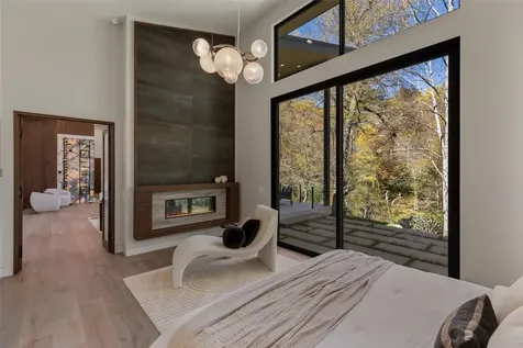 1616 N 4th Street Highlands NC 28741