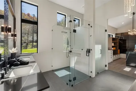 1616 N 4th Street Highlands NC 28741