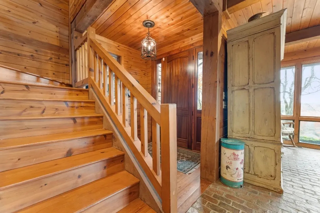 369 Ritchie Road Scaly Mountain NC 28775