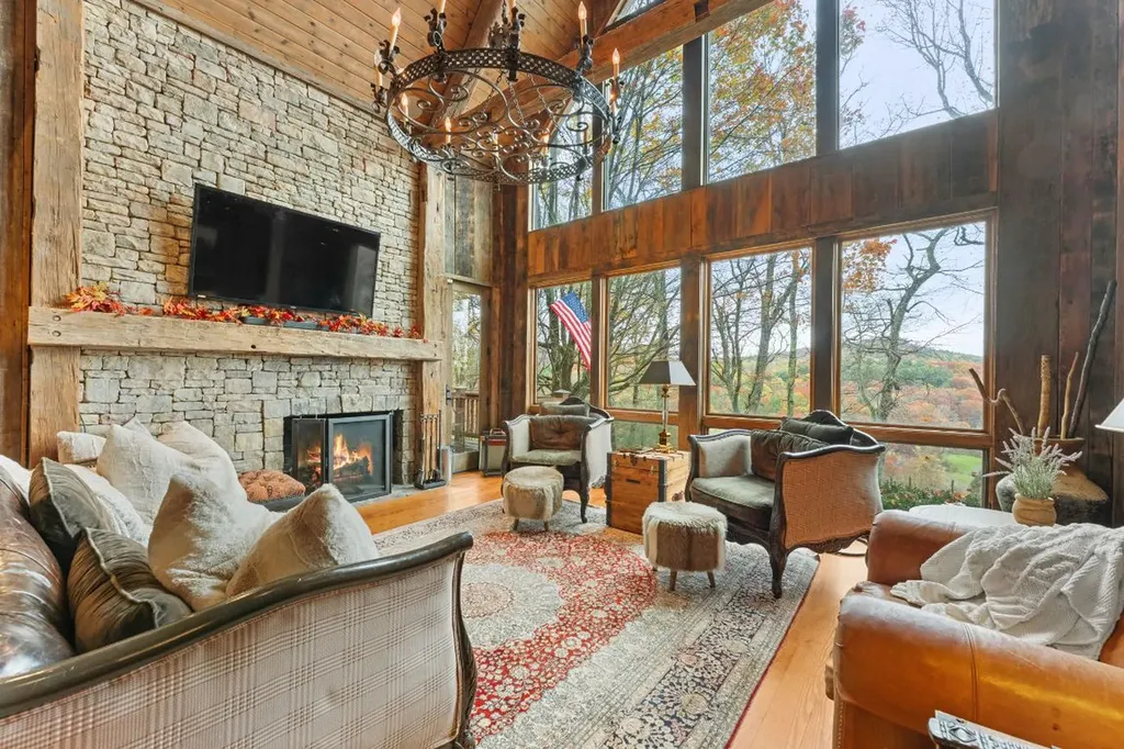 369 Ritchie Road Scaly Mountain NC 28775