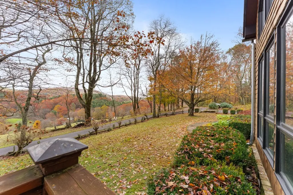 369 Ritchie Road Scaly Mountain NC 28775
